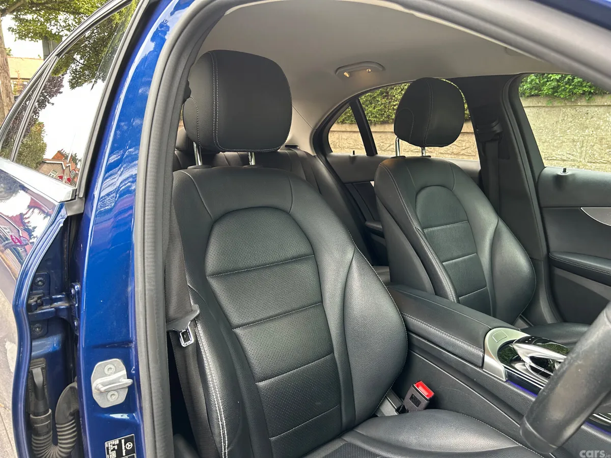 Mercedes-Benz C-Class Saloon, Diesel, 2019, Blue