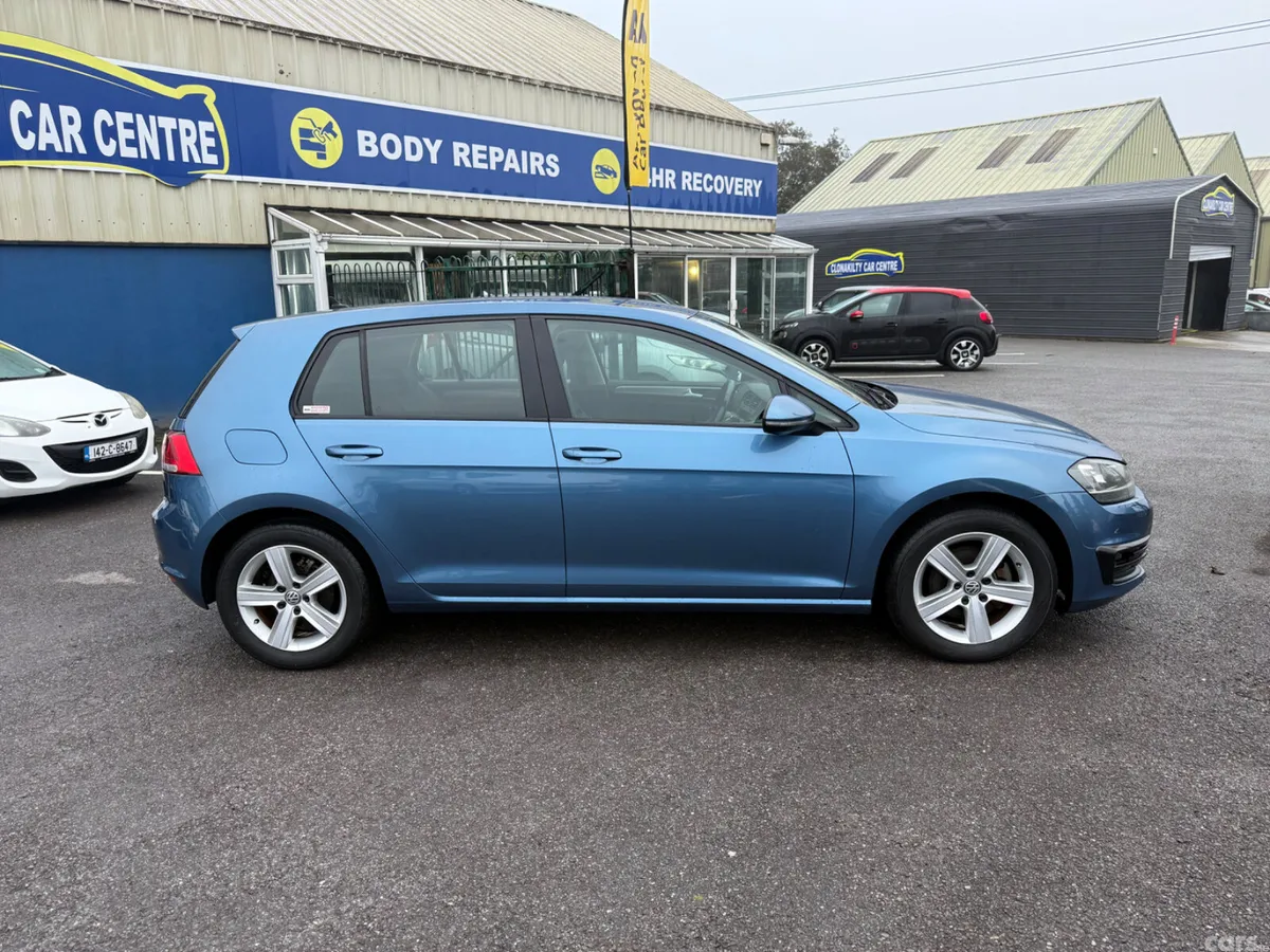 Volkswagen Golf Hatchback, Petrol, 2015, Blue