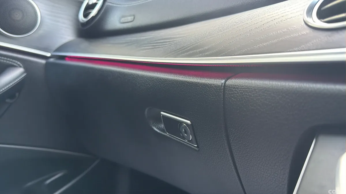Mercedes-Benz E-Class Saloon, Diesel Plug-in Hybrid, 2021, Black