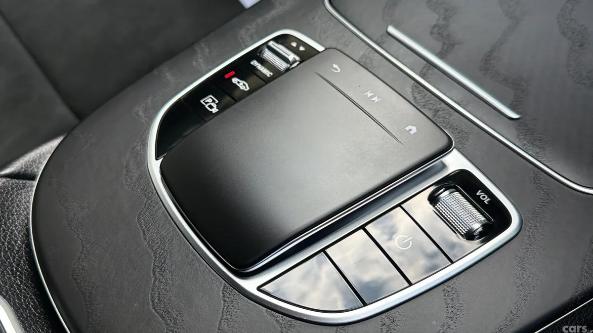 Mercedes-Benz E-Class Saloon, Diesel Plug-in Hybrid, 2021, Black