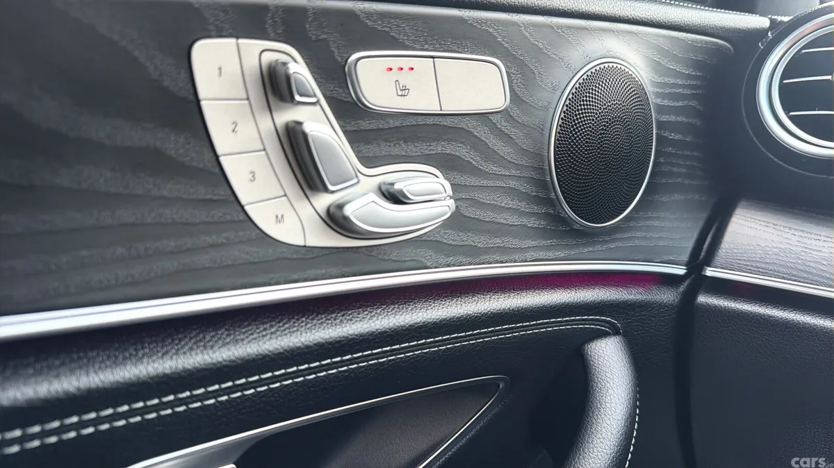 Mercedes-Benz E-Class Saloon, Diesel Plug-in Hybrid, 2021, Black