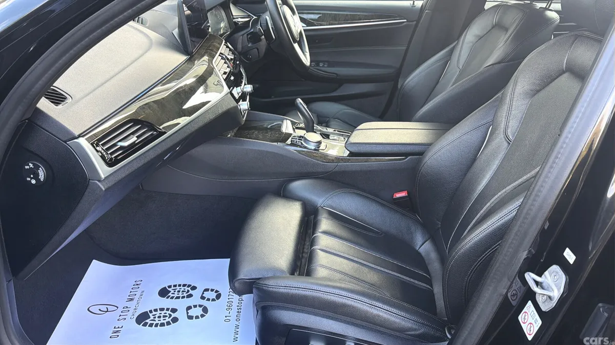 BMW 5-Series Saloon, Petrol Plug-in Hybrid, 2021, Black