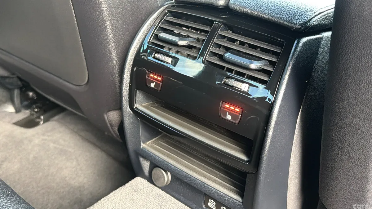 BMW 5-Series Saloon, Petrol Plug-in Hybrid, 2021, Black