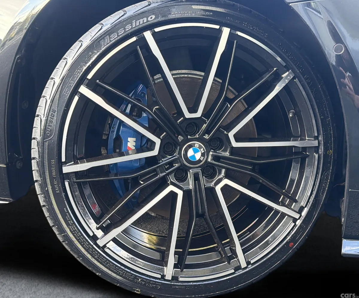 BMW 5-Series Saloon, Petrol Plug-in Hybrid, 2021, Black
