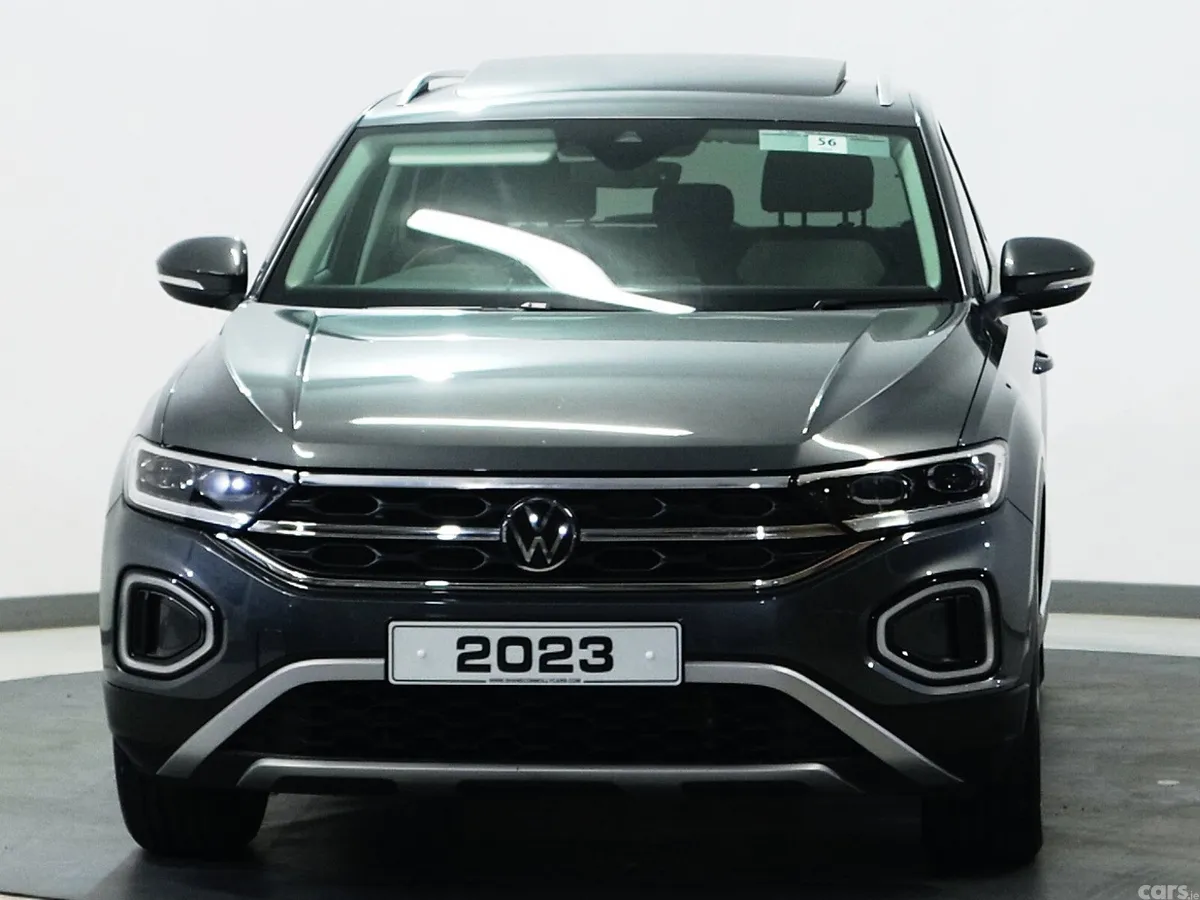 Volkswagen T-Roc SUV, Petrol, 2023, Grey