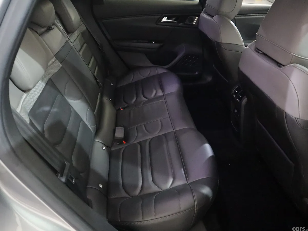 Citroen C5 X Hatchback, Petrol Hybrid, 2023, Grey