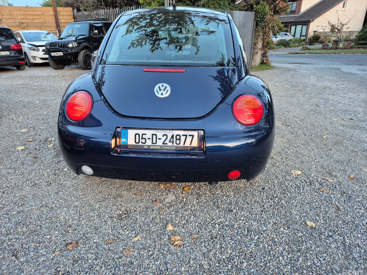 Volkswagen Beetle Hatchback, Petrol, 2005, Blue