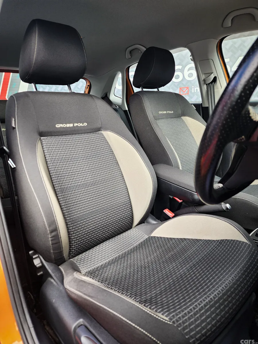 Volkswagen Polo Hatchback, Petrol, 2015, Orange