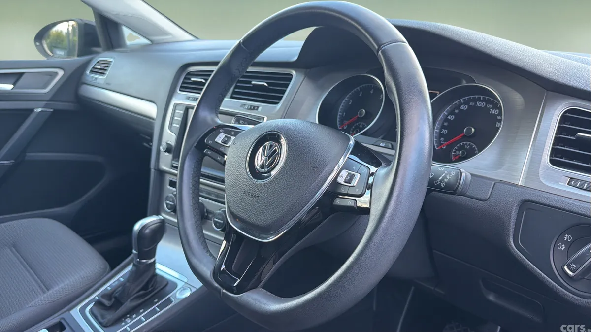 Volkswagen Golf Hatchback, Petrol, 2016, Black