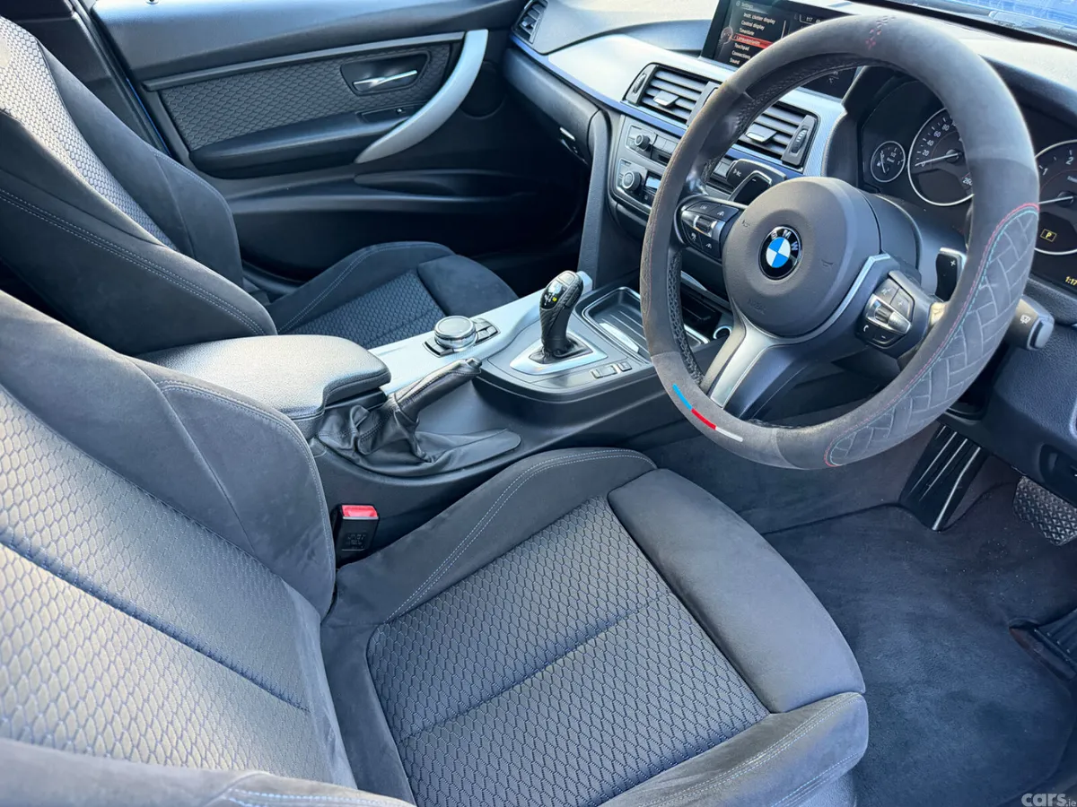 BMW 3-Series Saloon, Diesel, 2015, Blue