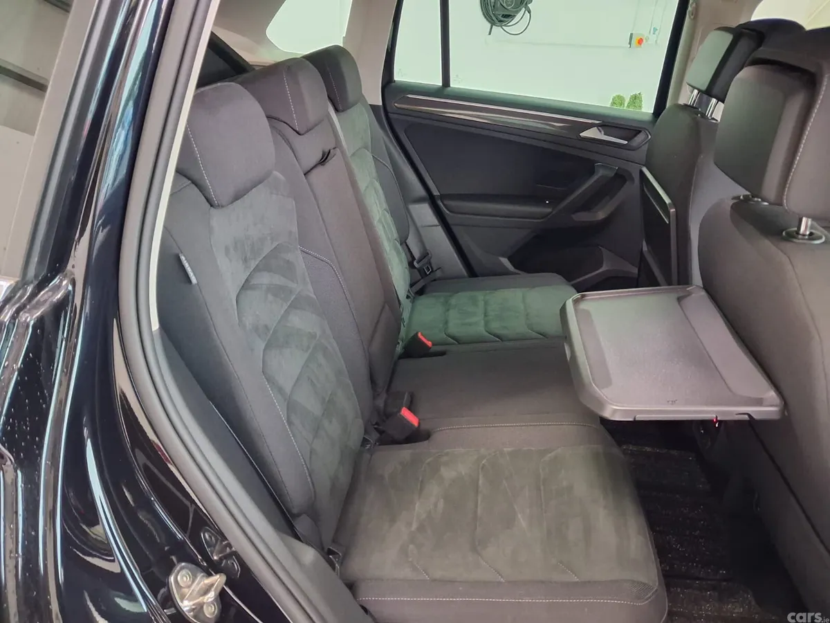Volkswagen Tiguan Estate, Diesel, 2019, Black