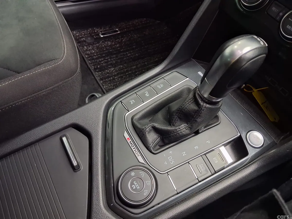 Volkswagen Tiguan Estate, Diesel, 2019, Black