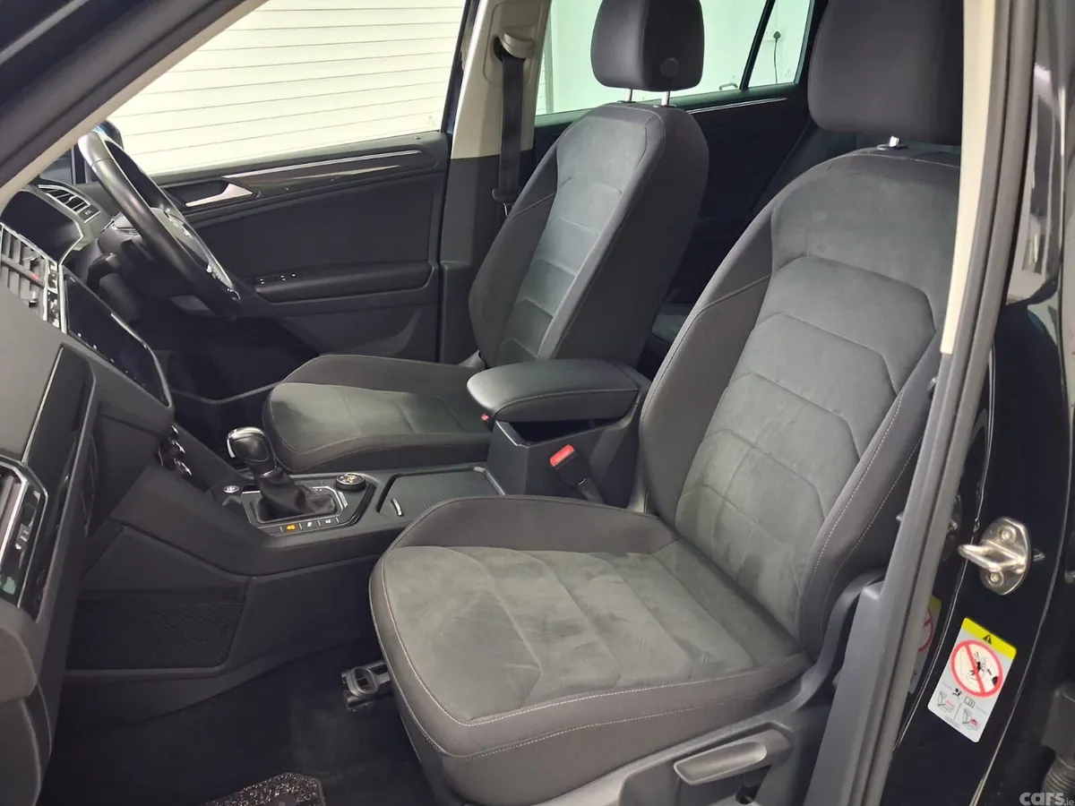 Volkswagen Tiguan Estate, Diesel, 2019, Black