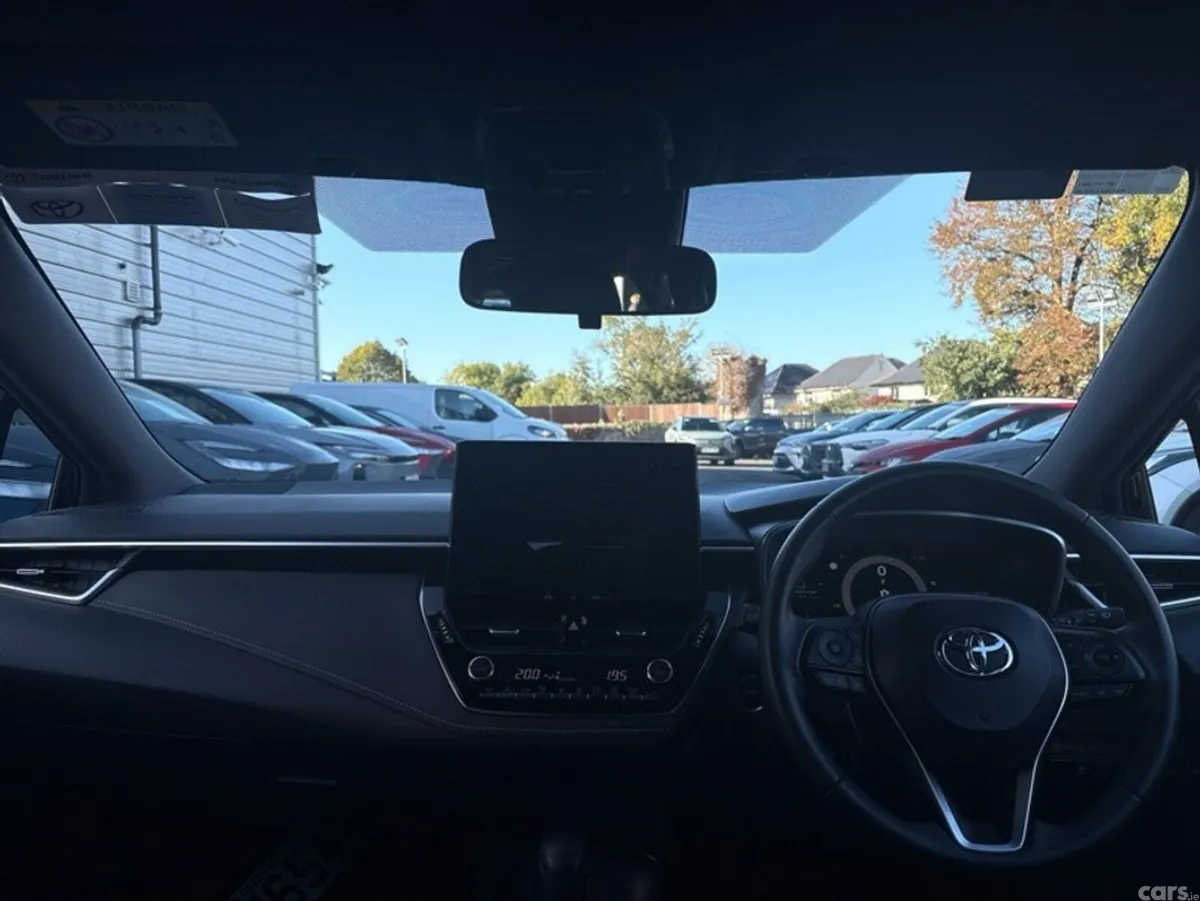 Toyota Corolla Estate, Petrol Hybrid, 2025, Black