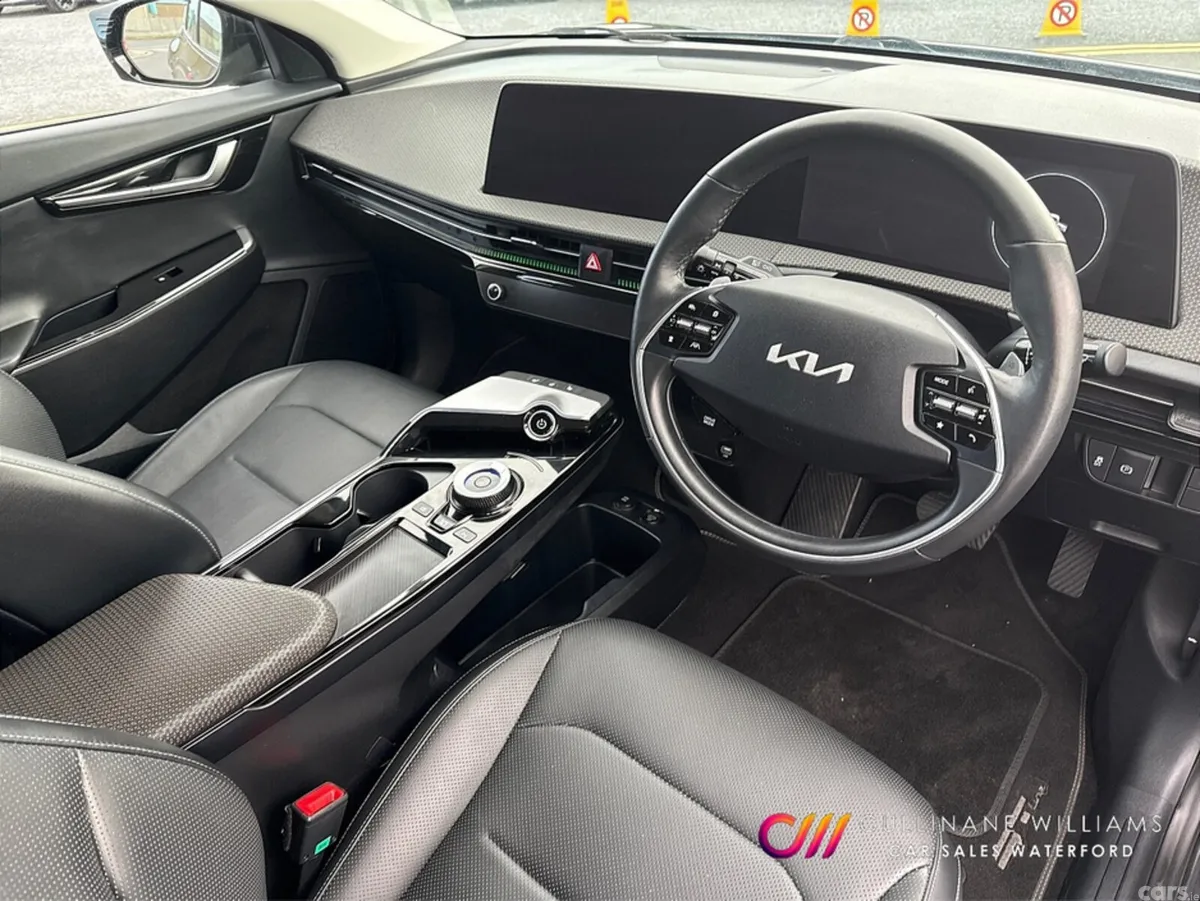 Kia EV6 Hatchback, Electric, 2022, Black