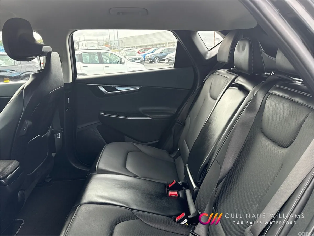 Kia EV6 Hatchback, Electric, 2022, Black