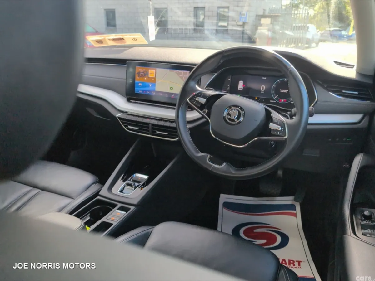 Skoda Octavia Estate, Diesel, 2021, Black
