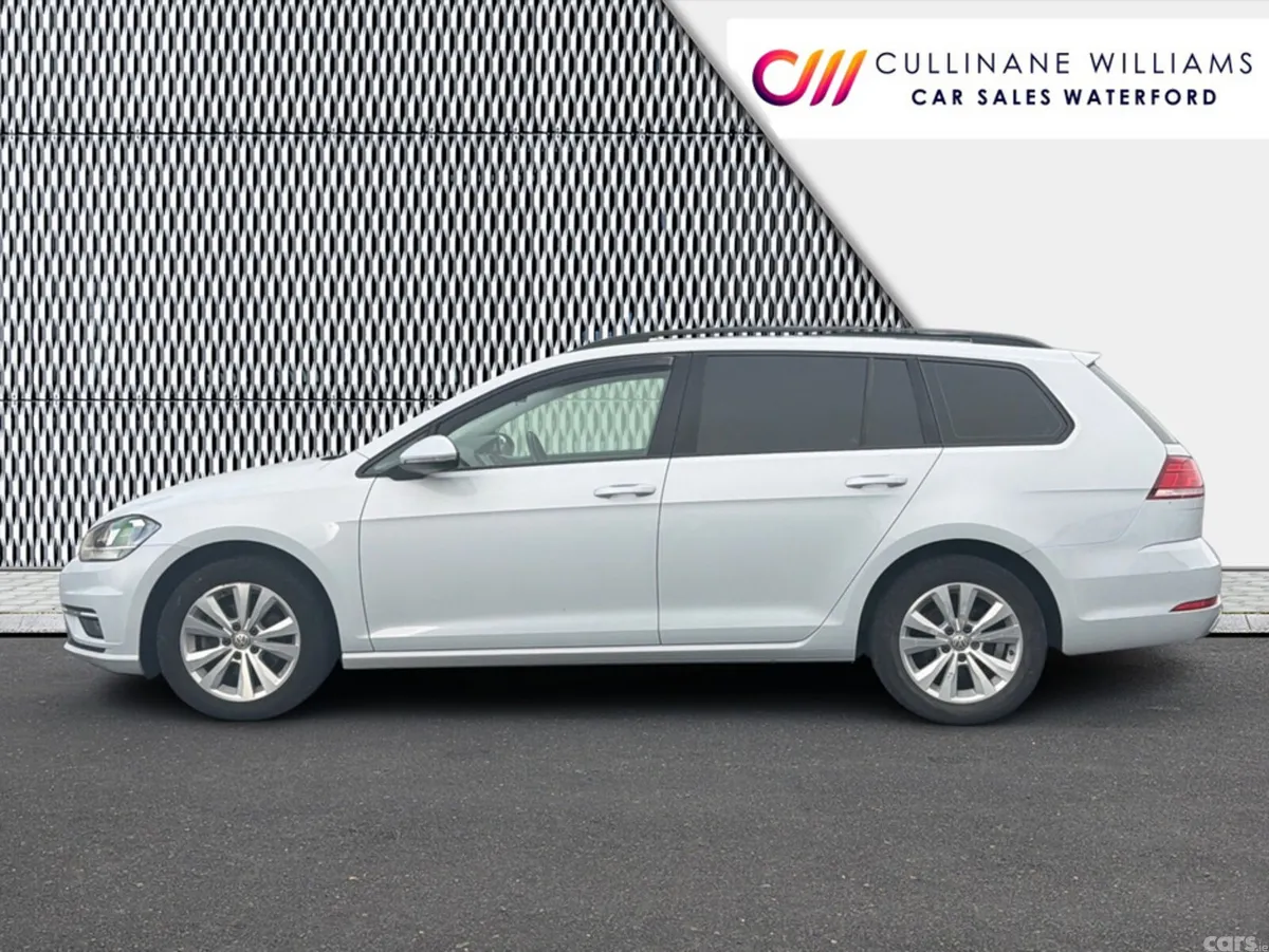 Volkswagen Golf Estate, Diesel, 2017, White