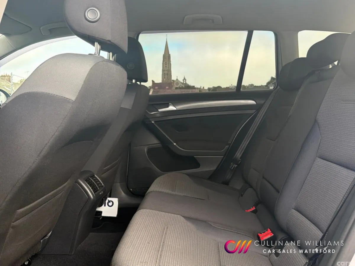Volkswagen Golf Estate, Diesel, 2017, White
