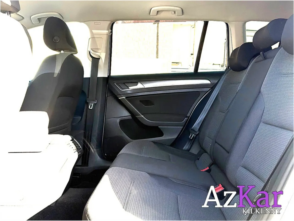 Volkswagen Golf Estate, Diesel, 2017, White