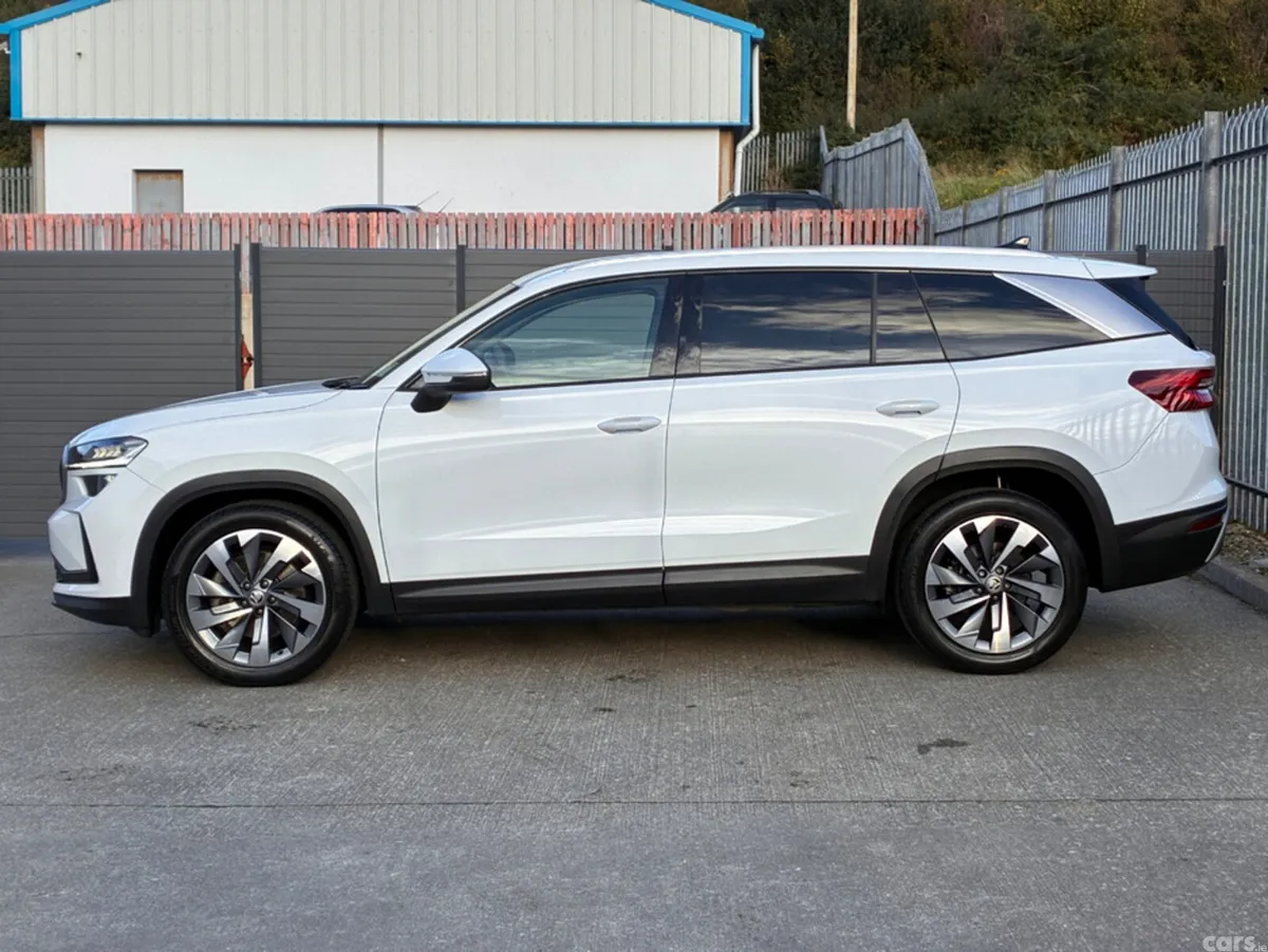 Skoda Kodiaq Estate, Diesel, 2024, White