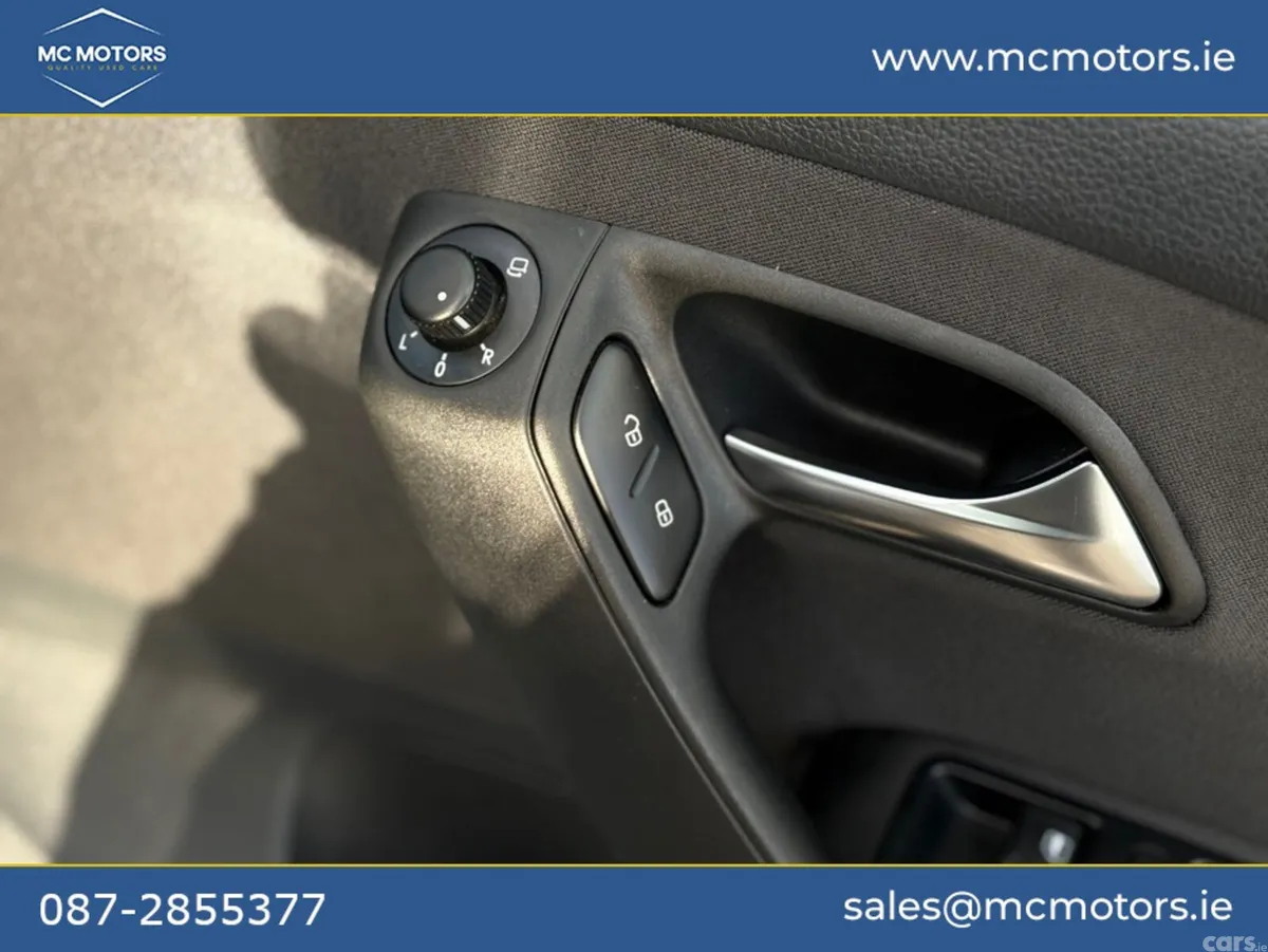 Volkswagen Polo Hatchback, Petrol, 2012, Silver