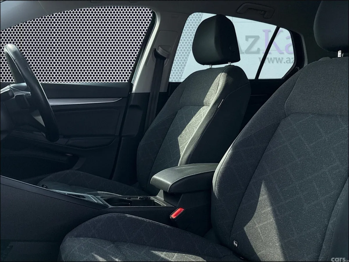 Volkswagen Golf Hatchback, Diesel, 2023, Black