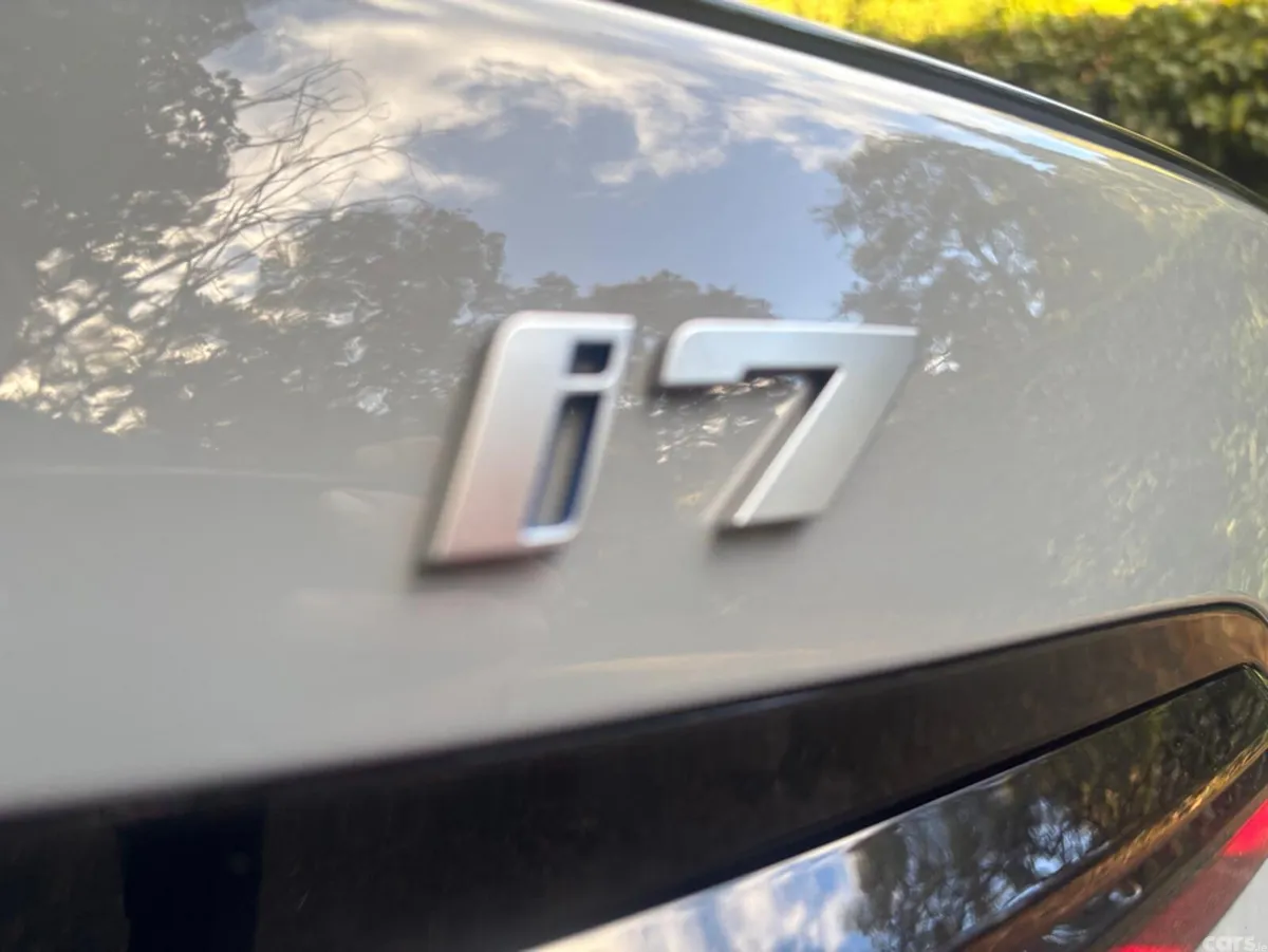 BMW i7 Saloon, Electric, 2024, Grey