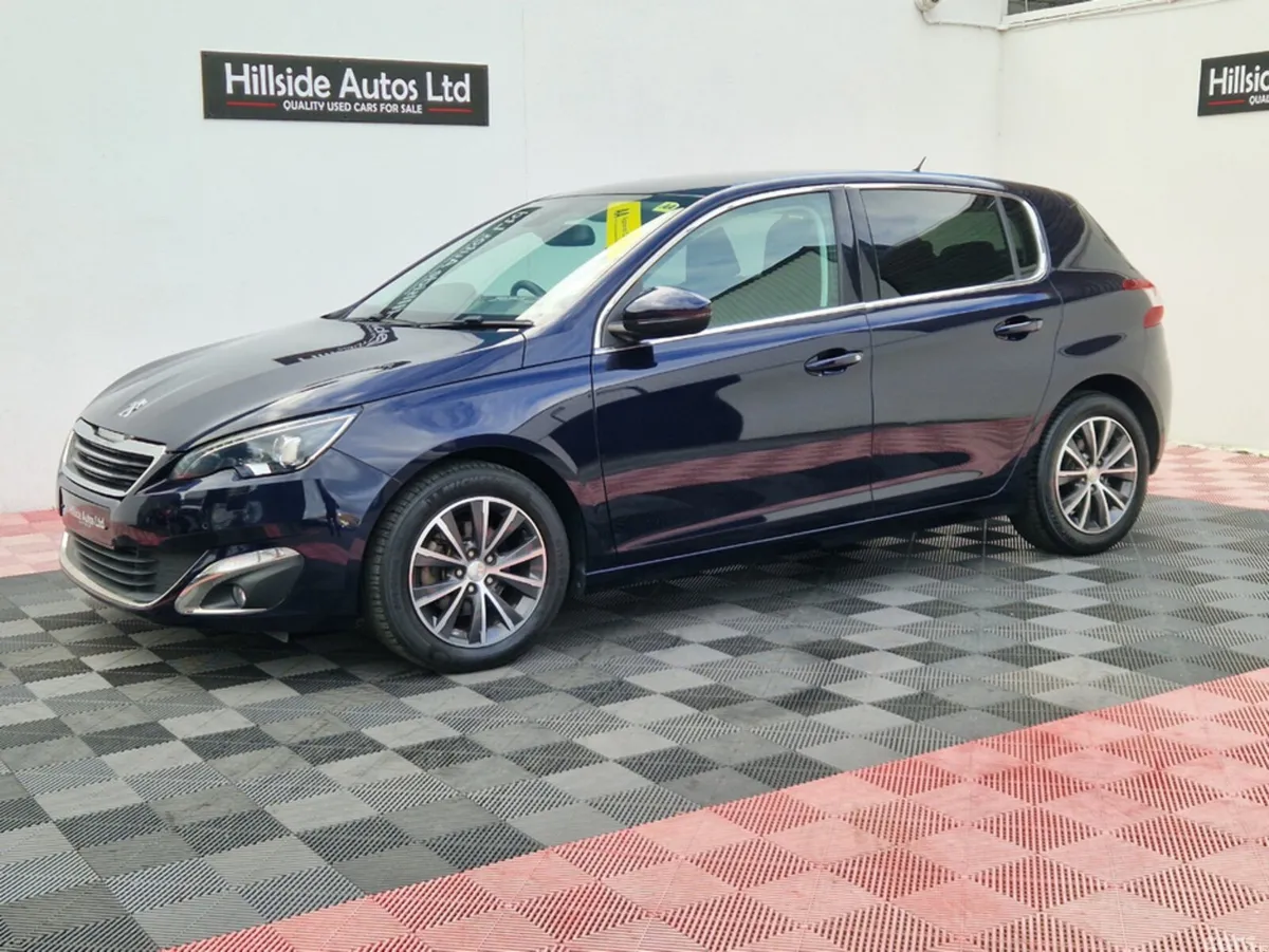 Peugeot 308 Hatchback, Diesel, 2016, Blue