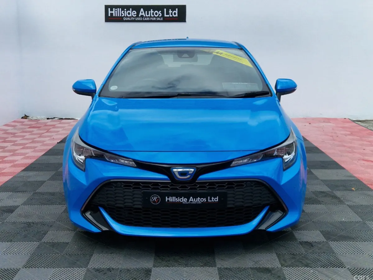 Toyota Corolla Hatchback, Petrol Hybrid, 2018, Blue