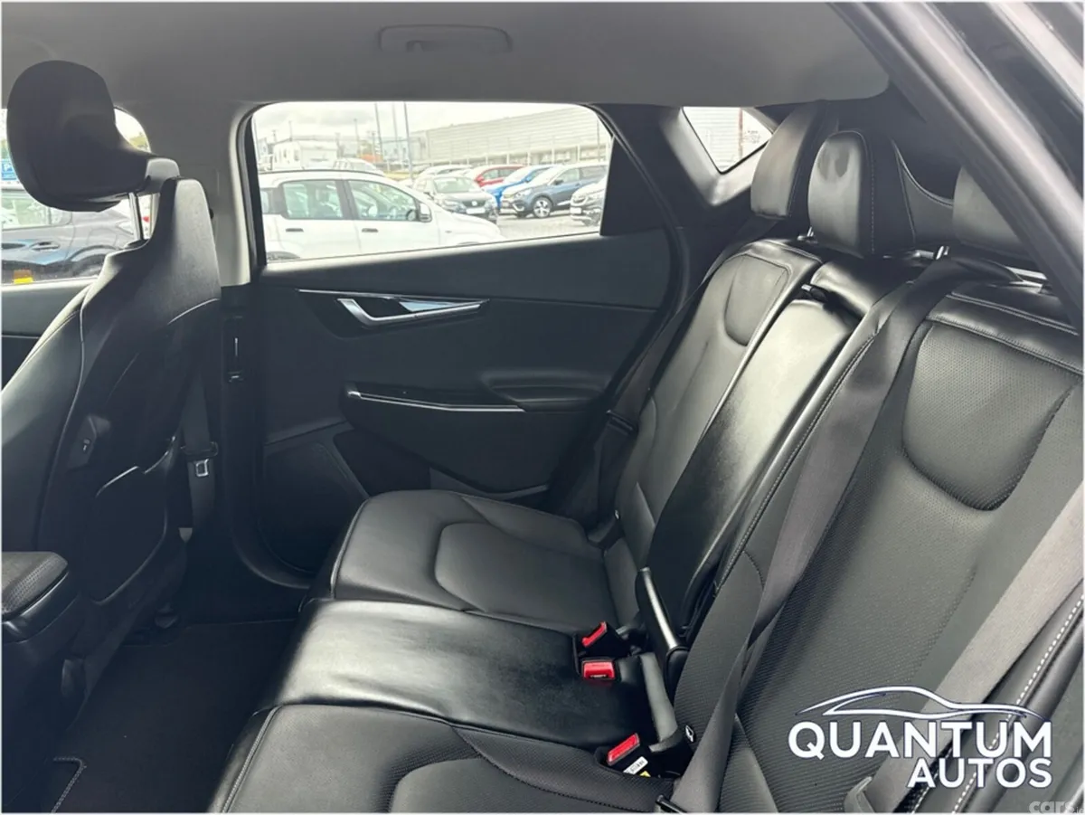Kia EV6 Hatchback, Electric, 2022, Black