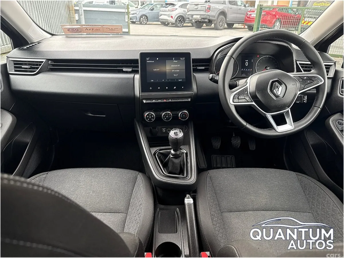 Renault Clio Hatchback, Petrol, 2023, Black