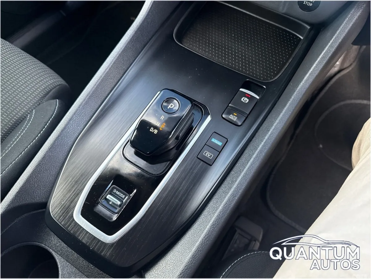 Nissan Qashqai SUV, Petrol, 2023, Blue