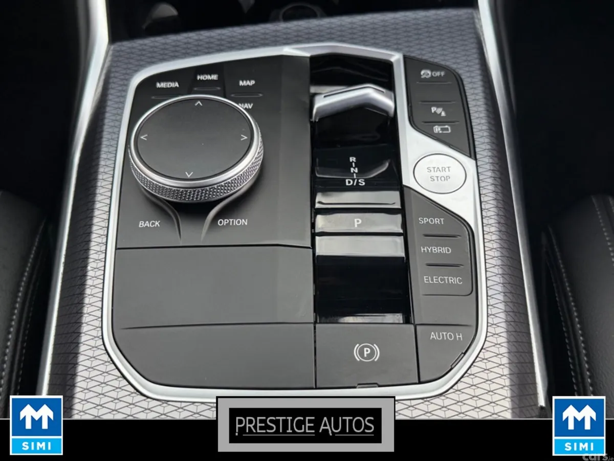 BMW 3-Series Saloon, Petrol Plug-in Hybrid, 2025, Grey