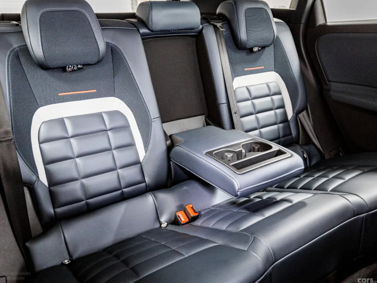 Citroen C5 Aircross SUV, Petrol Hybrid, 2026, Black