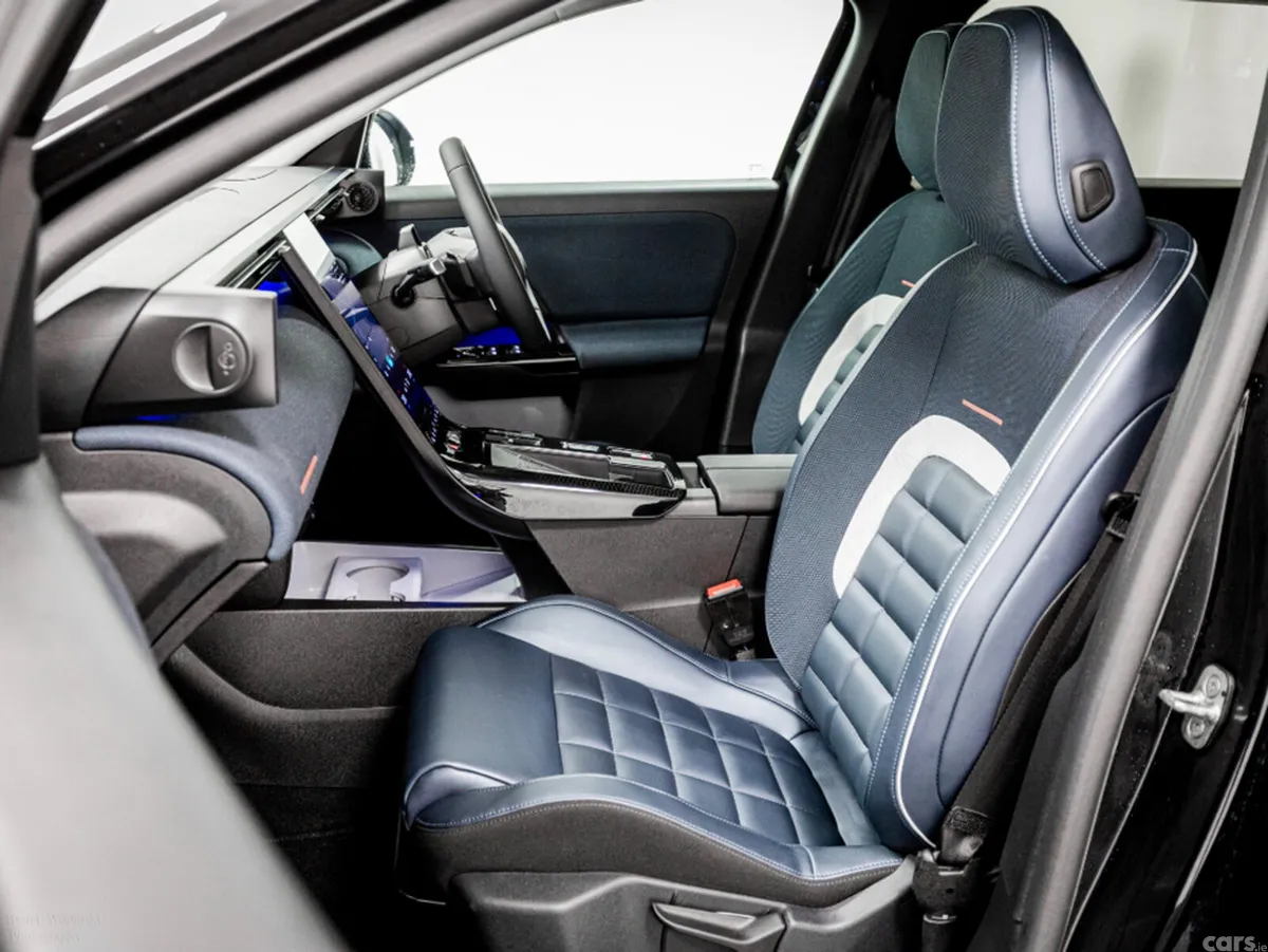 Citroen C5 Aircross SUV, Petrol Hybrid, 2026, Black