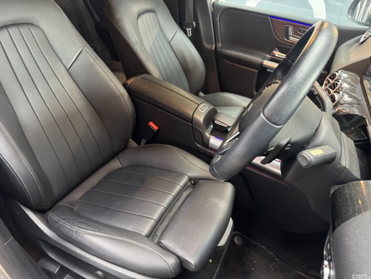 Mercedes-Benz B-Class Hatchback, Petrol, 2019, Silver