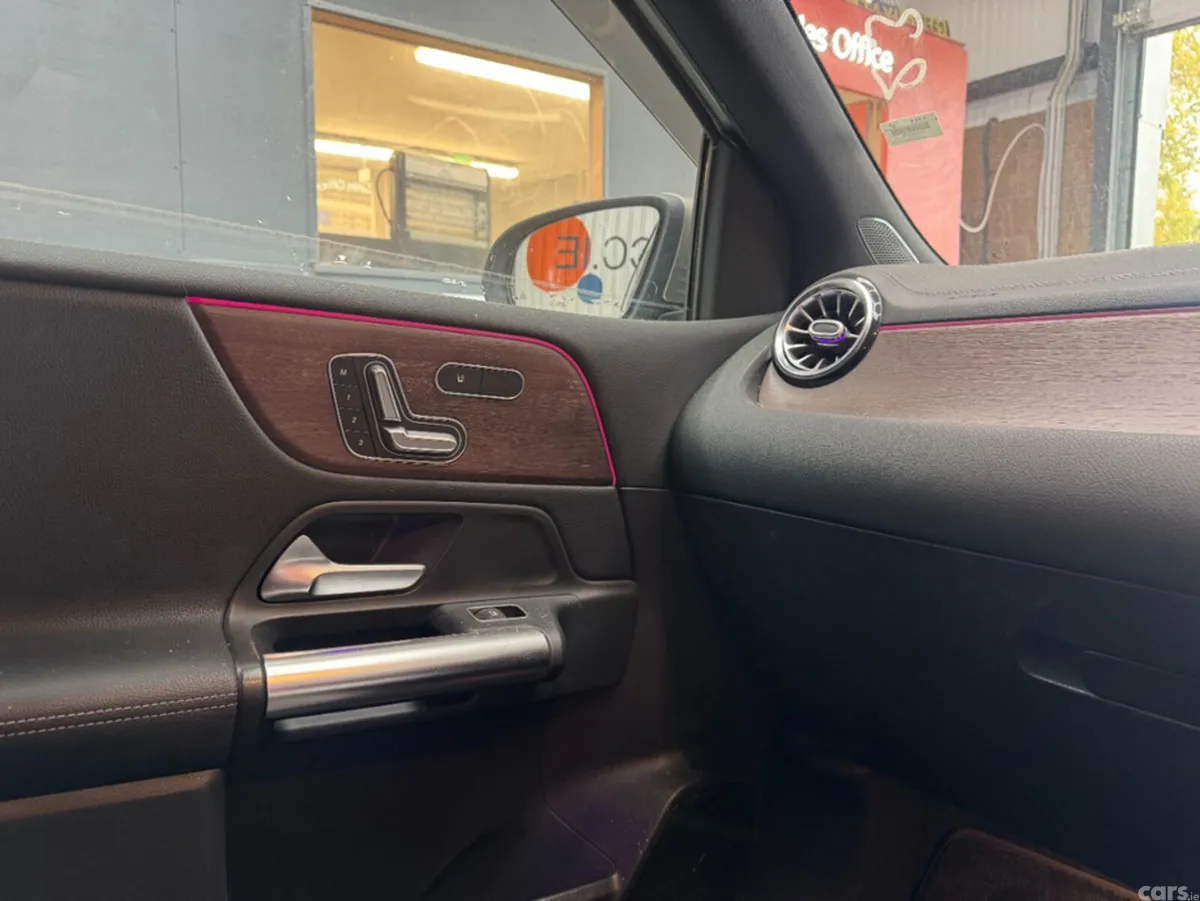 Mercedes-Benz B-Class Hatchback, Petrol, 2019, Silver