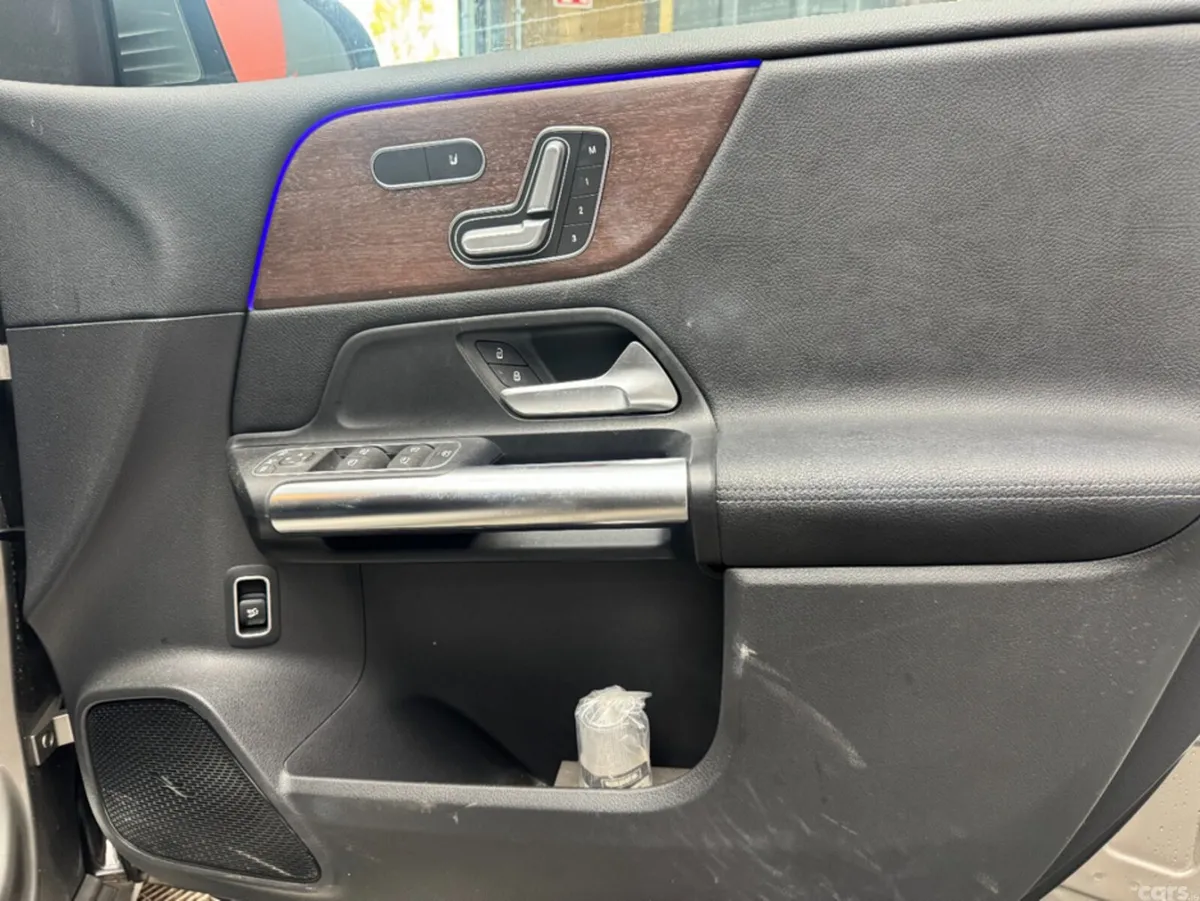 Mercedes-Benz B-Class Hatchback, Petrol, 2019, Silver