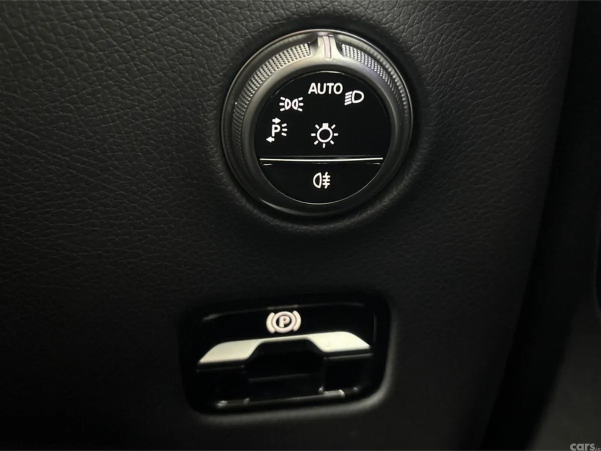 Mercedes-Benz GLC Estate, Petrol Plug-in Hybrid, 2025, White