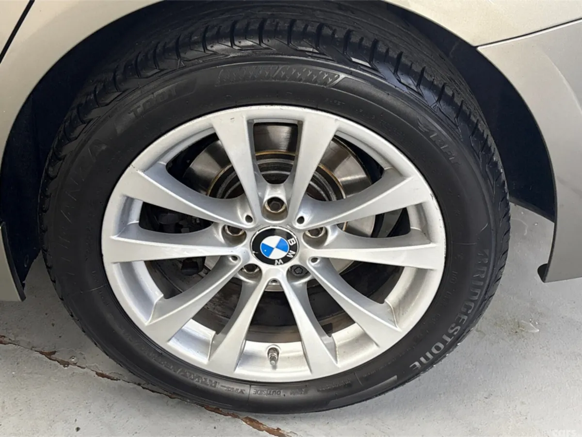 BMW 3-Series Saloon, Diesel, 2016, Grey