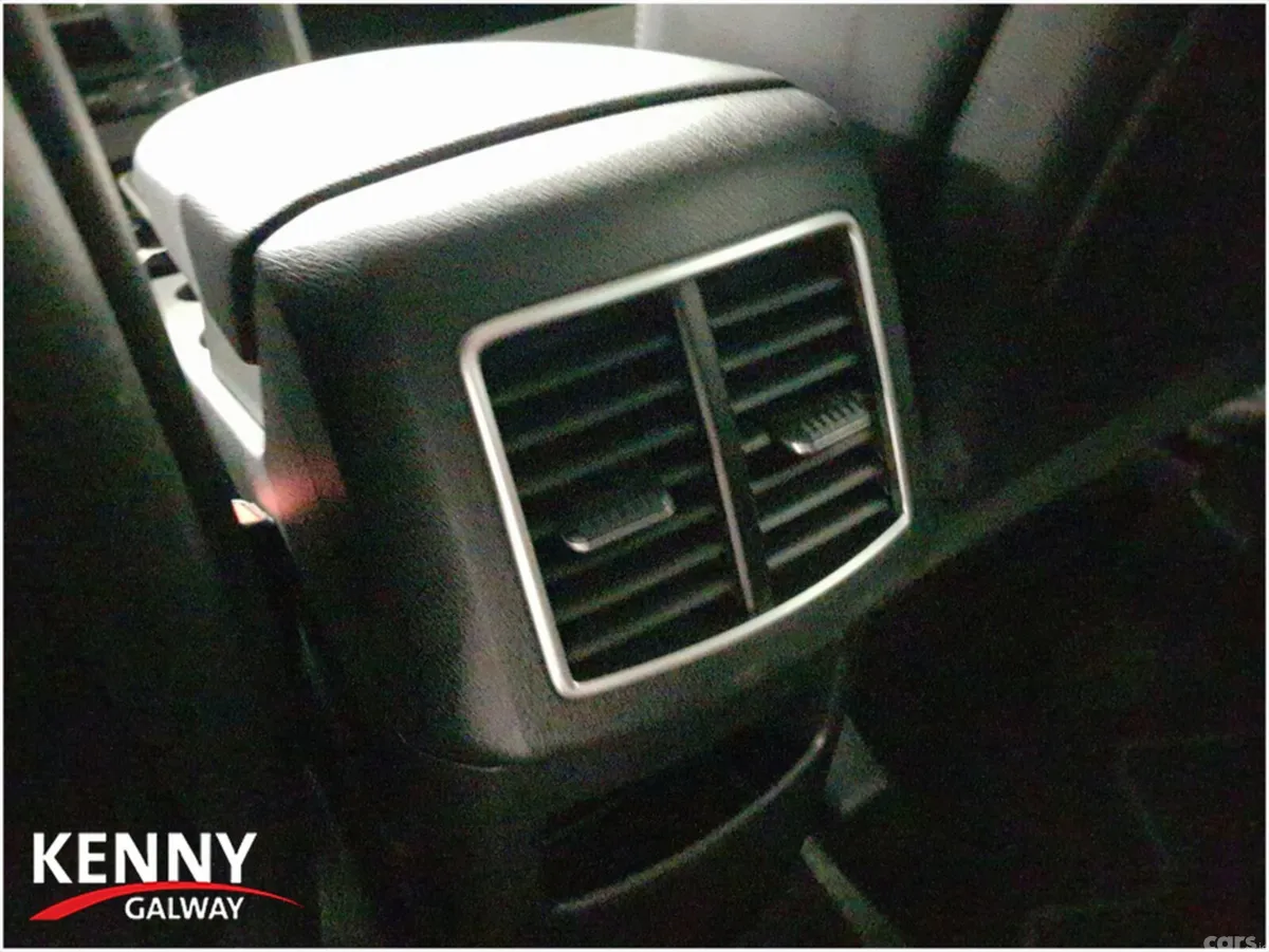 Kia Sportage MPV, Diesel, 2023, Grey