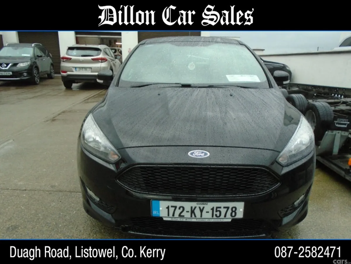 Ford Focus Hatchback, Petrol, 2017, Black