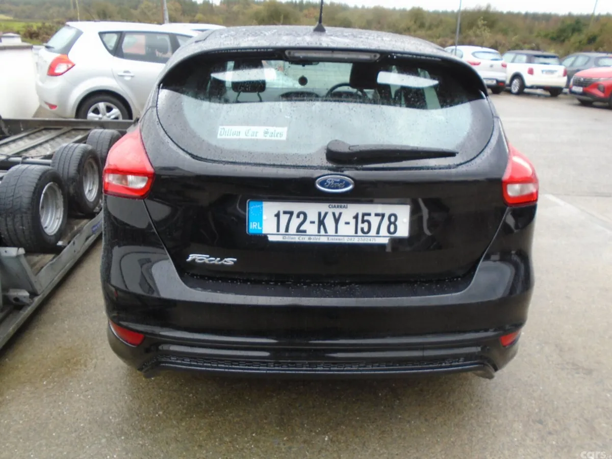 Ford Focus Hatchback, Petrol, 2017, Black