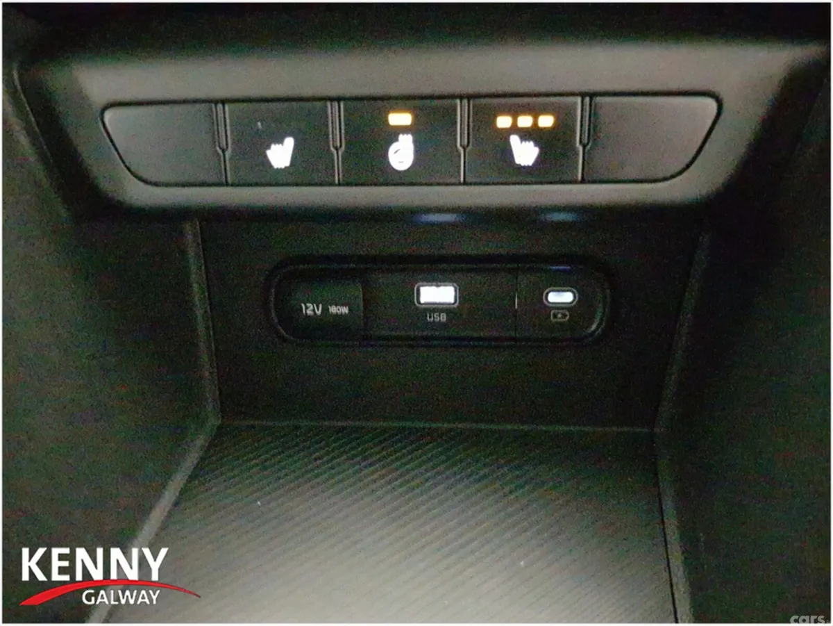 Kia Sportage MPV, Diesel, 2023, Grey