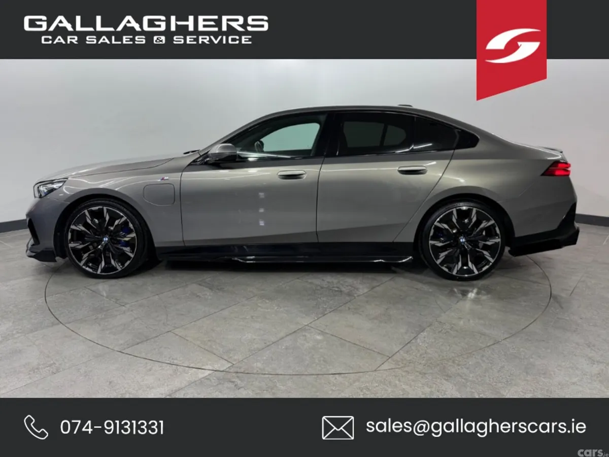 BMW 5-Series Saloon, Petrol Plug-in Hybrid, 2024, Grey
