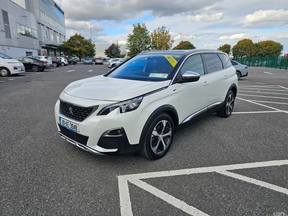 Peugeot 5008 MPV, Diesel, 2019, White