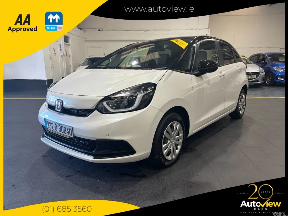 Honda Fit Hatchback, Petrol, 2023, White