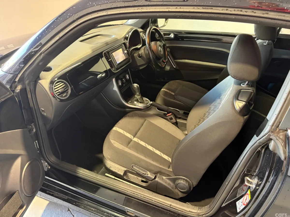 Volkswagen Beetle Hatchback, Petrol, 2017, Black