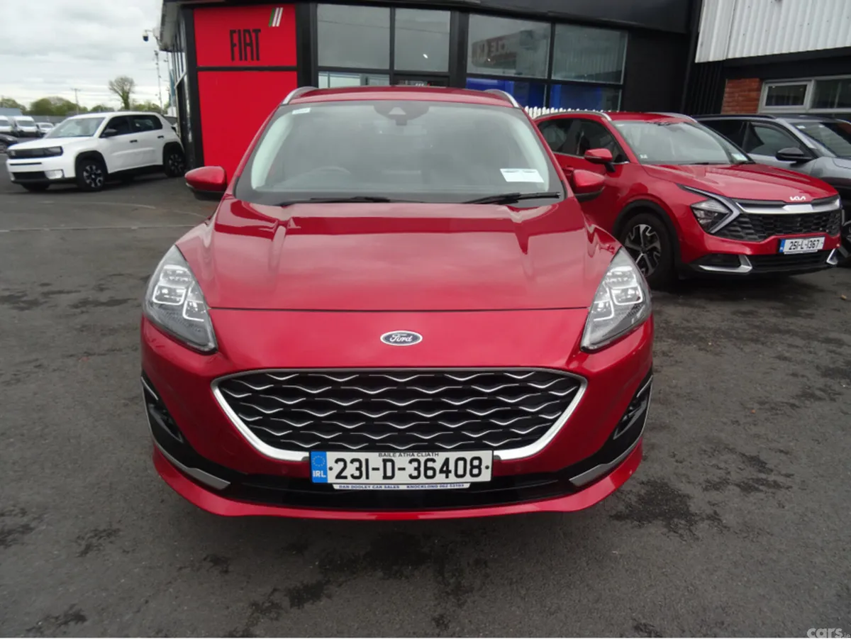 Ford Kuga MPV, Petrol Plug-in Hybrid, 2023, Red